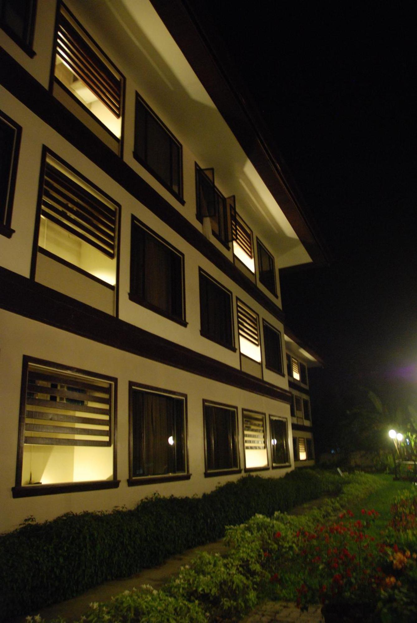 โรงแรมทร็อพิก้า Davao ภายนอก รูปภาพ